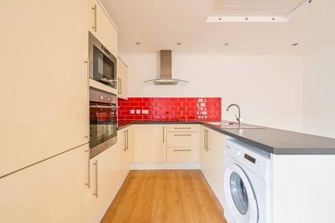 1 bedroom flat to rent, Lansdowne Road, South Woodford, London, E18