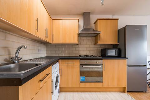 1 bedroom flat to rent, Fonthill Road, Finsbury Park, London, N4