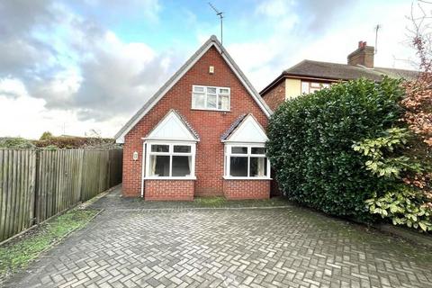 2 bedroom detached bungalow for sale, Hare and Hounds Lane, Nuneaton CV10