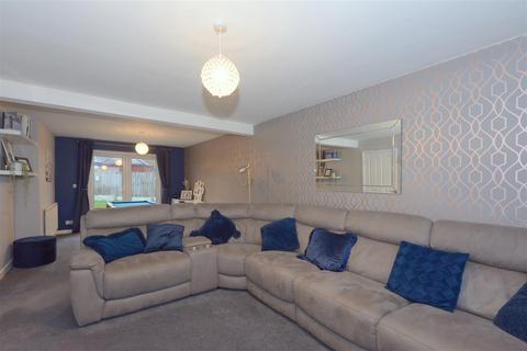 3 bedroom detached house for sale, Lodge Crescent, Bayston Hill, Shrewsbury