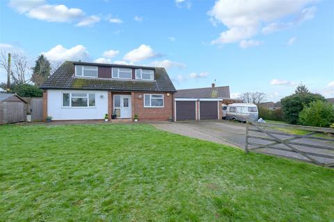 3 bedroom detached house for sale, Lodge Crescent, Bayston Hill, Shrewsbury