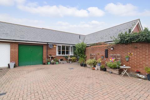 2 bedroom detached bungalow for sale, St. Pauls Road, Margate, CT9