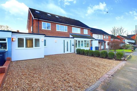 3 bedroom house for sale, Dyott Close, Lichfield