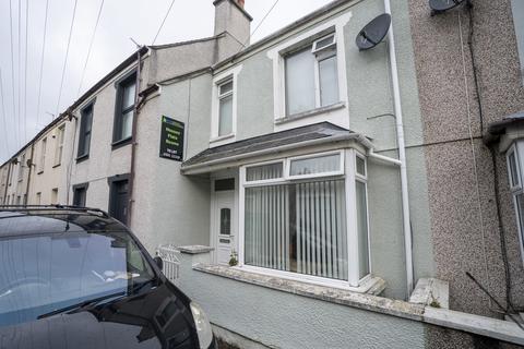 2 bedroom semi-detached house for sale, Ucheldre Avenue, Holyhead LL65