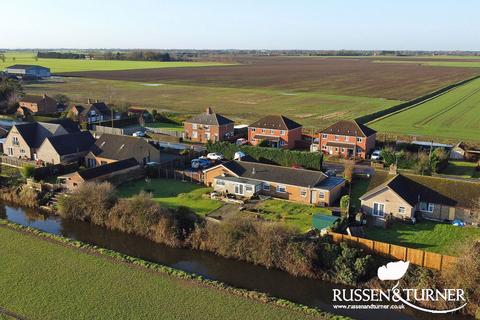 3 bedroom detached bungalow for sale, High Road, King's Lynn PE34