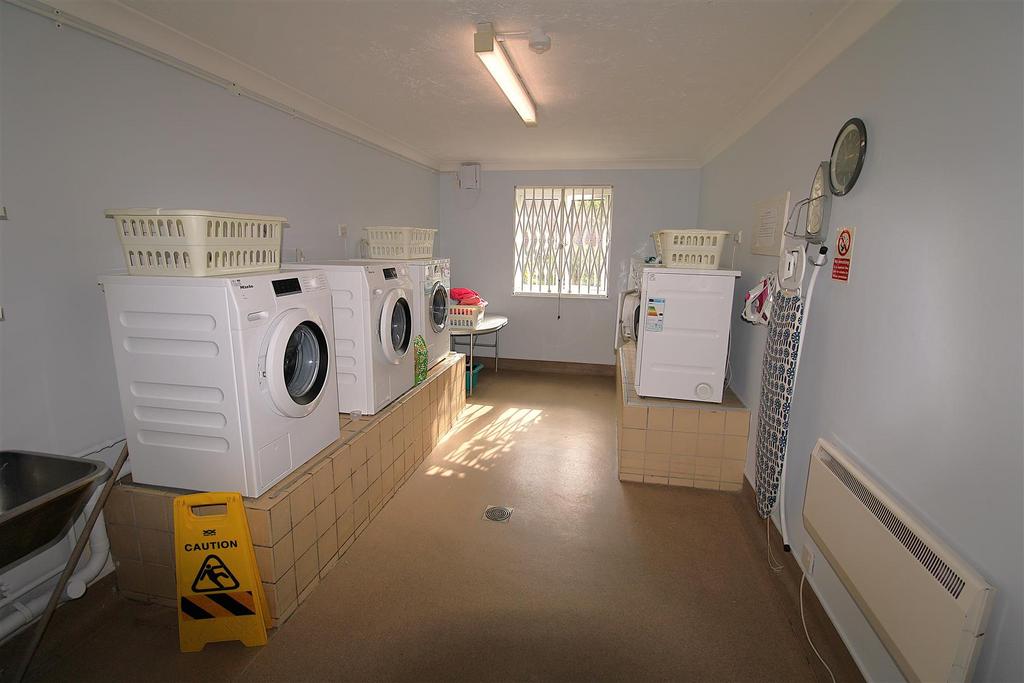 Laundry room.JPG
