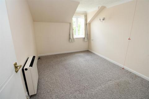 1 bedroom apartment for sale, Kennett Court, Oakleigh Close, Swanley