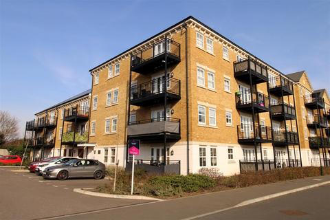 1 bedroom flat for sale, Sayers Way, Slade Green