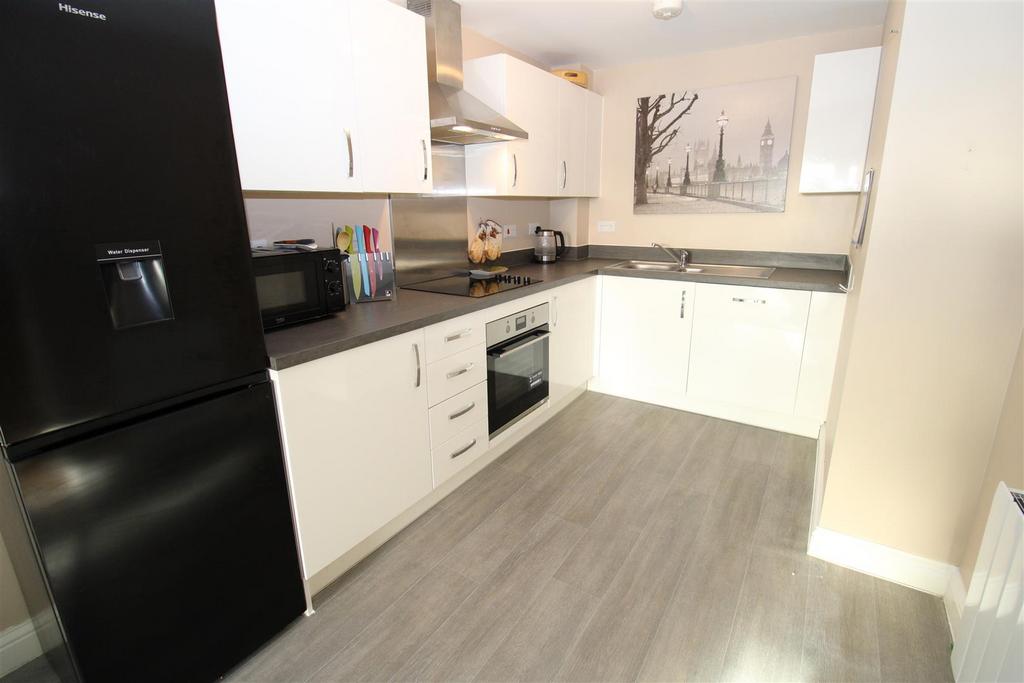 Kitchen.JPG