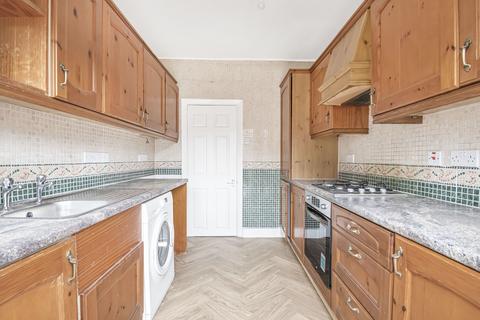 1 bedroom flat for sale, Lyndhurst Road, London N22