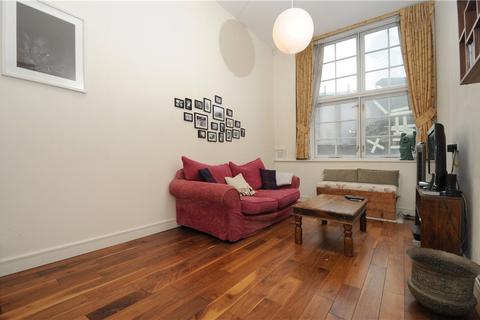 undefined, Oxford Drive, London, SE1