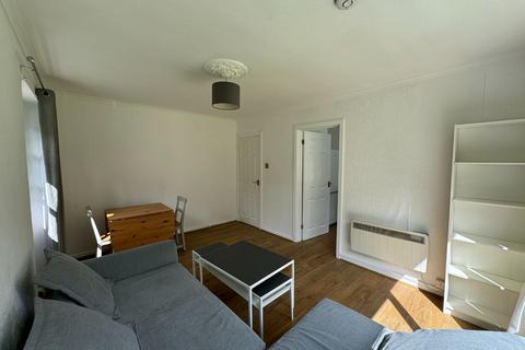 1 bedroom ground floor flat for sale, Meadow Court, Hackness Road, Chorlton Green