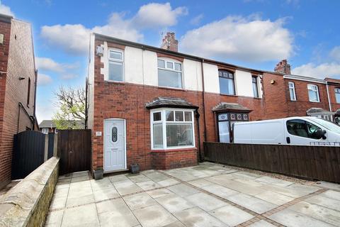 3 bedroom semi-detached house to rent, Spindle Hillock, Ashton-In-Makerfield, WN4