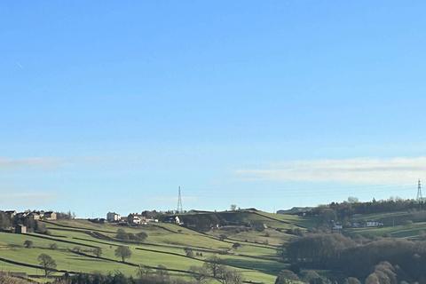 undefined, Stainland Road, Holywell Green HX4