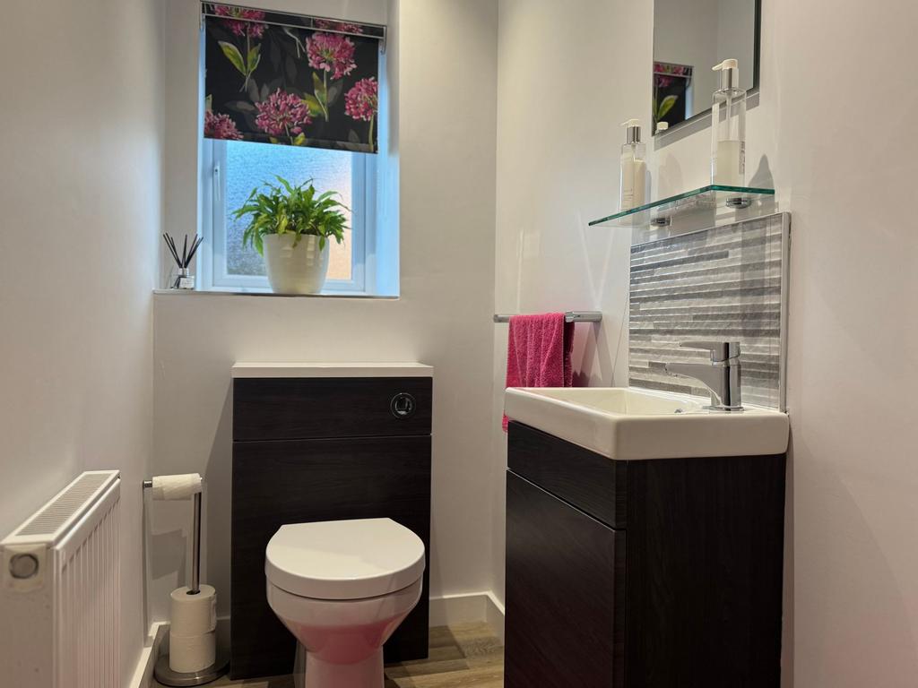 G/floor WC