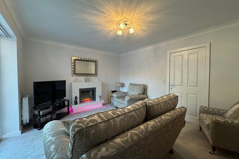 34 Lowes Road, Bury, BL9 6PJ