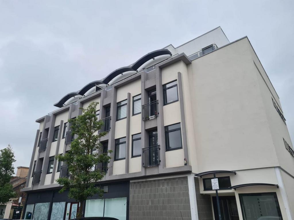 ROYSIA HOUSE front