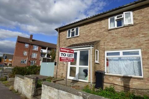 1 bedroom flat to rent, First Floor Flat Lambrok Road, Trowbridge, Wiltshire