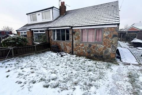 2 bedroom bungalow for sale, Hillside View, Rochdale OL16