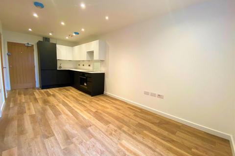 1 bedroom apartment to rent, Trinity Place, Woking GU21