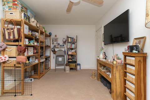 1 bedroom flat for sale, Eaton Road, Margate, CT9