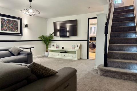 16 Buckfast Close, Belmont, Hereford, HR2 7XL