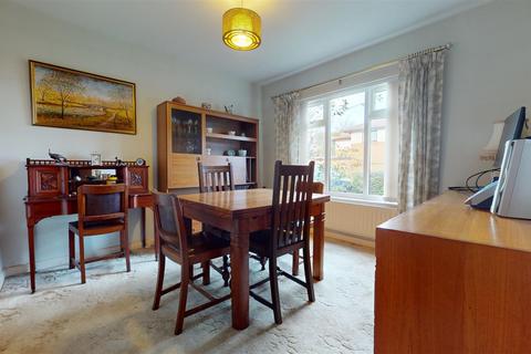 10 Brockhampton, Downhead Park, Milton Keynes, MK15 9BT