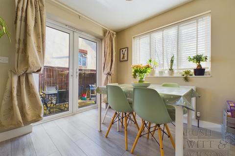 3 bedroom end of terrace house for sale, Ormerod Avenue, St. Leonards-On-Sea