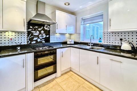 3 bedroom detached house for sale, Prestwich Hills, Prestwich, M25