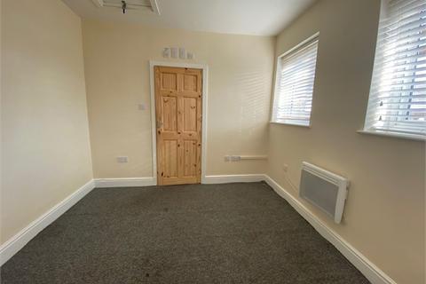 1 bedroom flat to rent, 243 Ashley Road, Poole, BH14