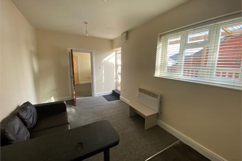 1 bedroom flat to rent, 243 Ashley Road, Poole, BH14