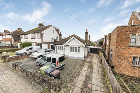 4 bedroom bungalow for sale, Hilldown Road, Bromley, BR2