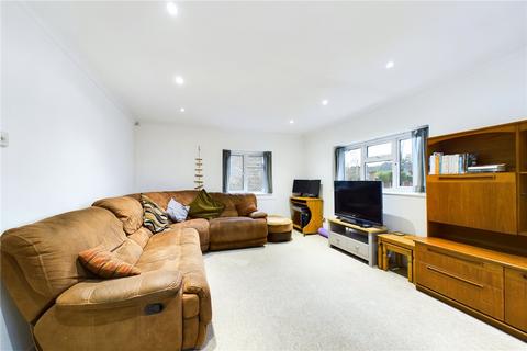 2 bedroom maisonette for sale, Worth Road, Pound Hill, Crawley, West Sussex, RH10