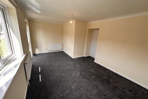 3 bedroom house to rent, Lupton Drive, Sheffield S8