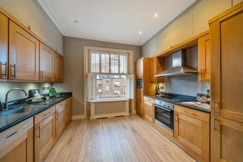 4 bedroom flat for sale, Stanhope Gardens, South Kensington, London, SW7