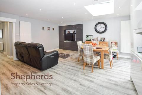 3 bedroom semi-detached house for sale, Northfield Road, Waltham Cross EN8