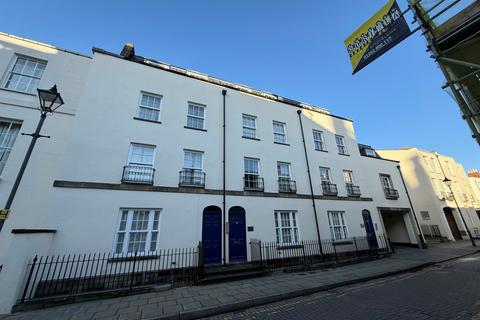 2 bedroom terraced house for sale, St. Georges Place, Cheltenham, Gloucestershire, GL50