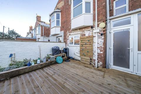 46 Cedars Road, Exeter, EX2 4NA