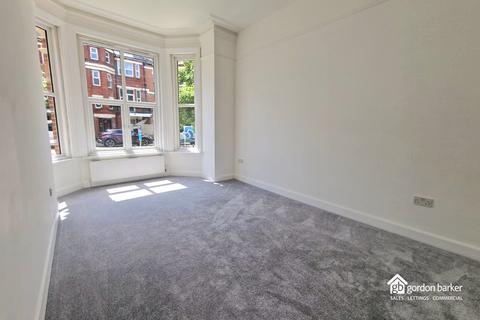 2 bedroom flat for sale, Norwich Avenue West, Bournemouth BH2