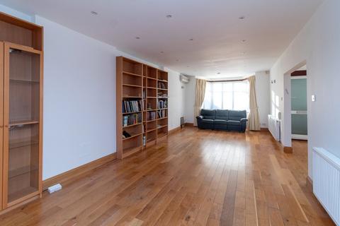 7 bedroom detached house for sale, Hillcrest Avenue, Edgware, HA8