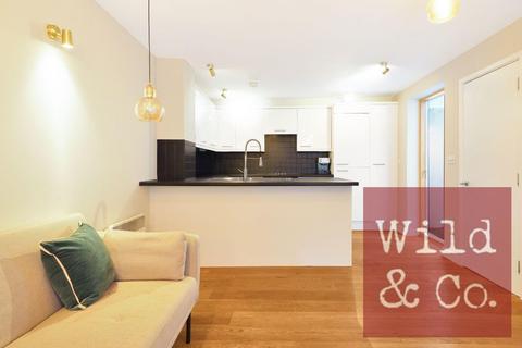 2 bedroom flat for sale, Mears Close, Whitechapel