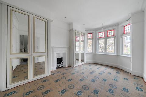 3 Manor Park, Richmond, TW9 1XZ