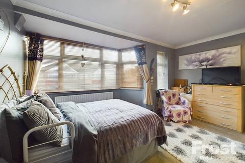 2 bedroom terraced house for sale, Southcote Avenue, Feltham, Middlesex, TW13