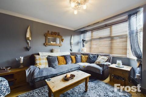 53 Southcote Avenue, Feltham, TW13 4EQ