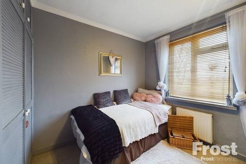 53 Southcote Avenue, Feltham, TW13 4EQ