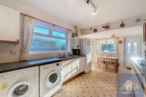 2 bedroom semi-detached bungalow for sale, Preston New Road, Southport PR9