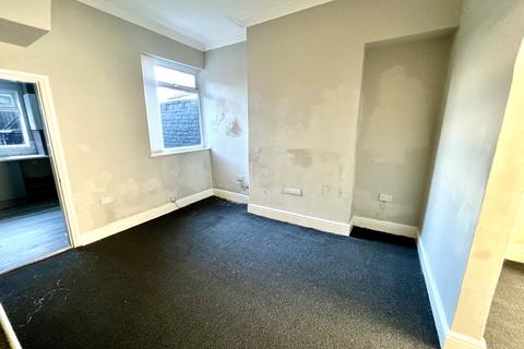 4 bedroom terraced house for sale, Colwyn Road, Burn Valley