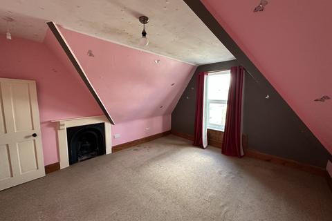 2 bedroom flat to rent, Signal Terrace, Sticklepath, EX31 2BA