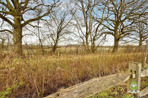 32 Flagstone Crescent, Chineham, Basingstoke, RG24 8DG
