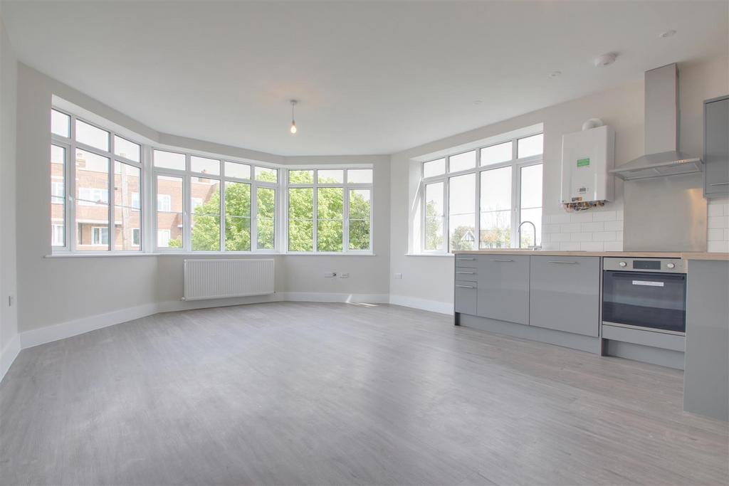 Open Plan Lounge Kitchen